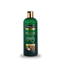 شامپو نارگیل و آلوئه ورا ترزمه 675 میل tresemme shampoo botanique nourish & replenish